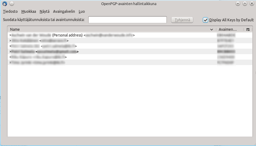 galleryimage:OpenPGP-avainten hallintaikkunalla voi etsiä julkisiaavaimia avainpalvelimelta ja hallita tuotujaavaimia.